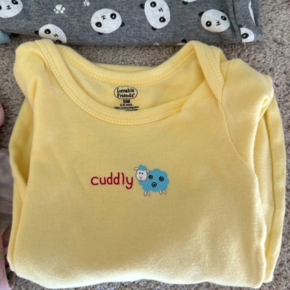 Infant Night gowns Bundle Pack of 5 - vary in size! - Picture 5 of 6